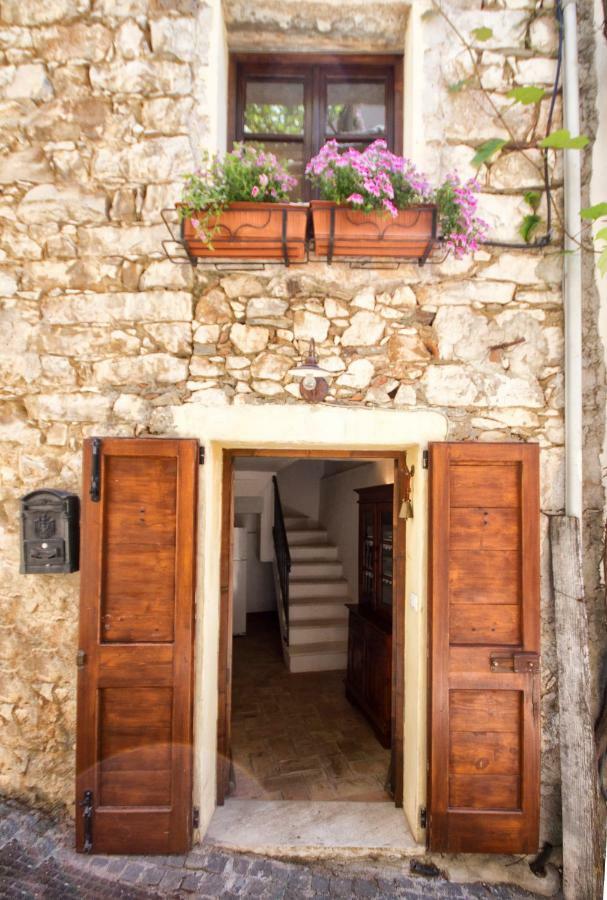 Antiche Case In Pietra Baunei Exterior foto
